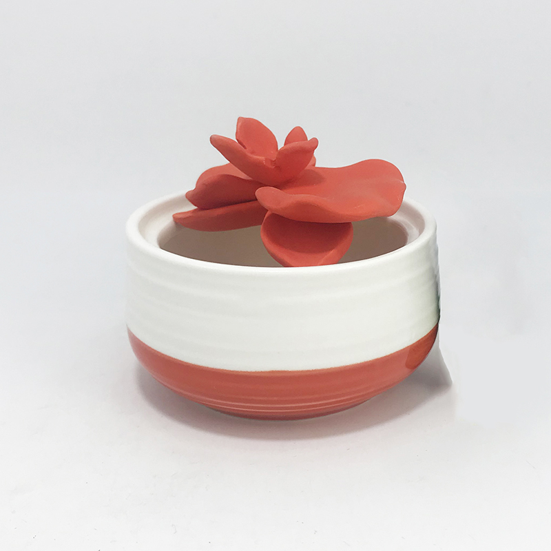 Private label Australia ceramic flower essential oil diffuser for home decor